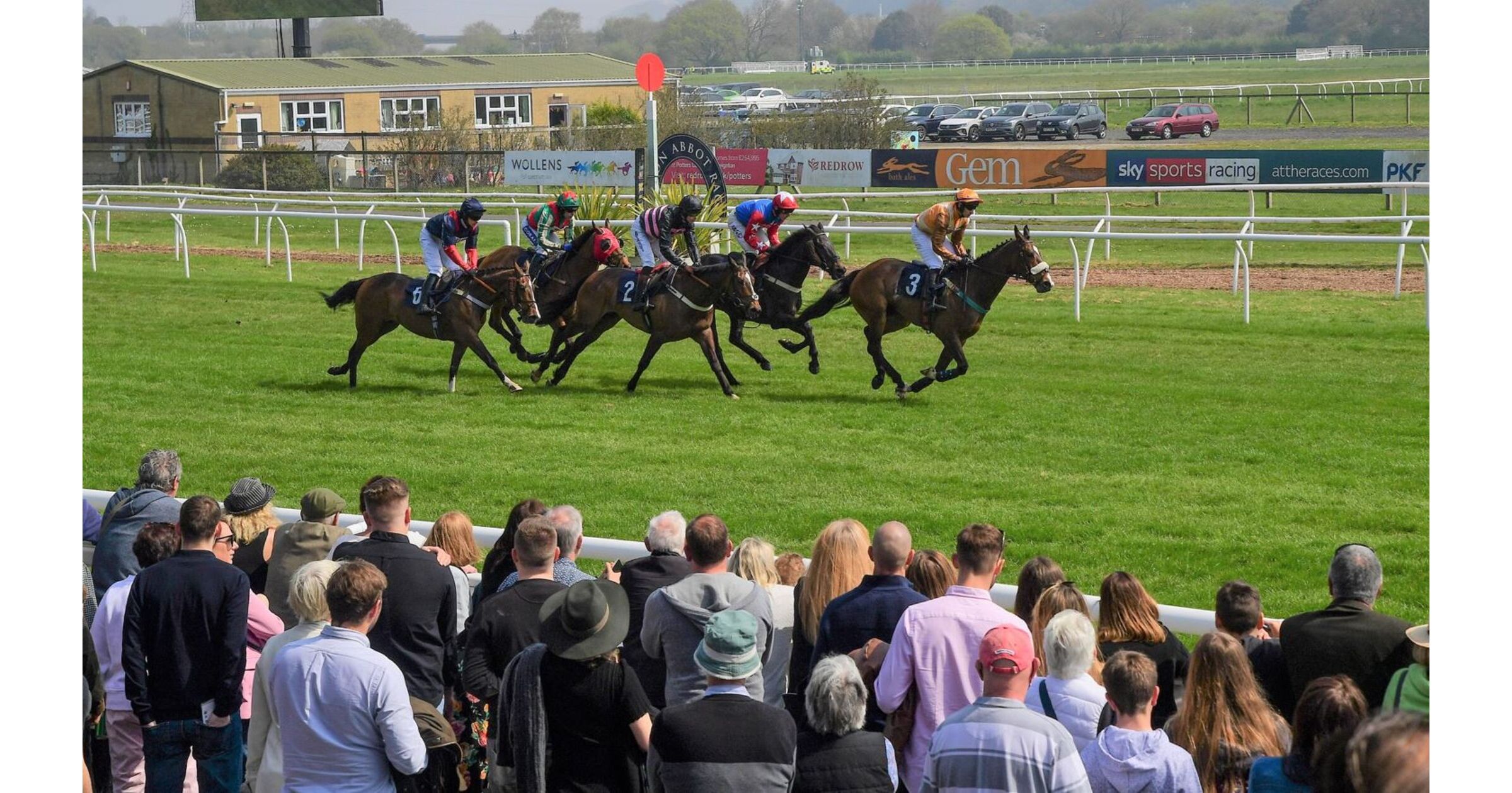 Newton Abbot Racing - hospitality box